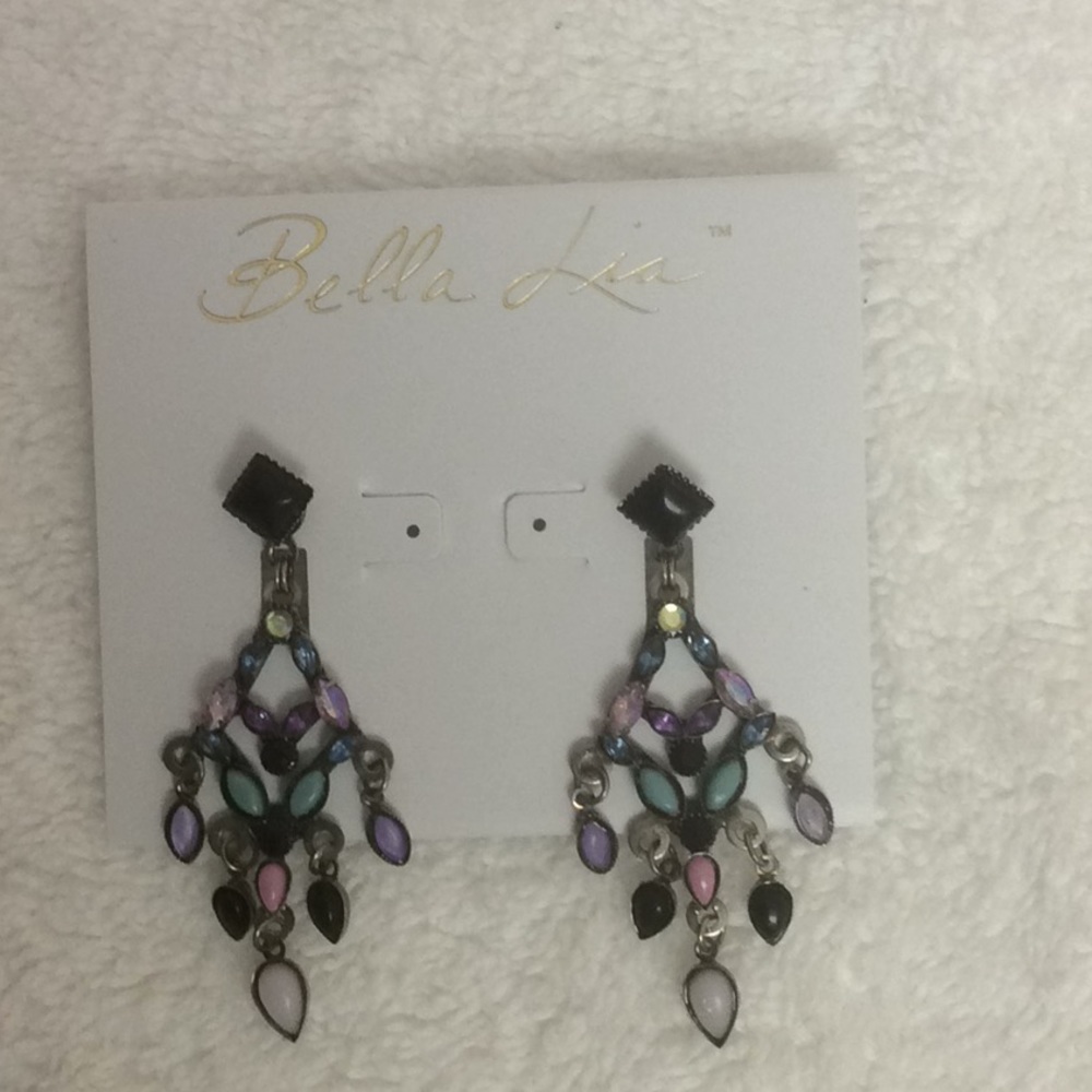 Bella Lia dangling earrings